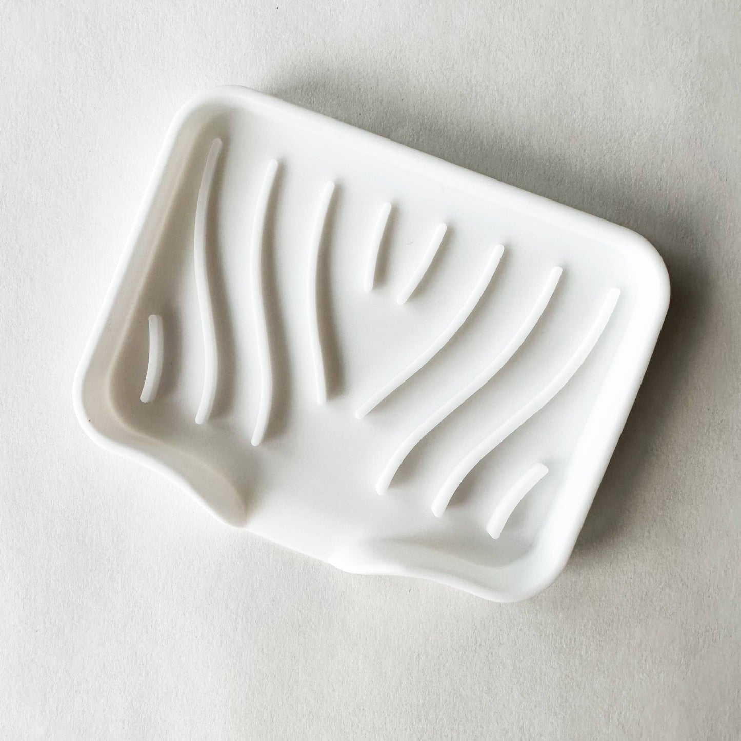 Smile Boutique - Silicone Soap Dish (Black)