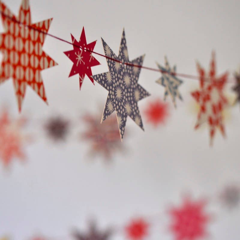 Cambridge Imprint - MAKE A STAR GARLAND