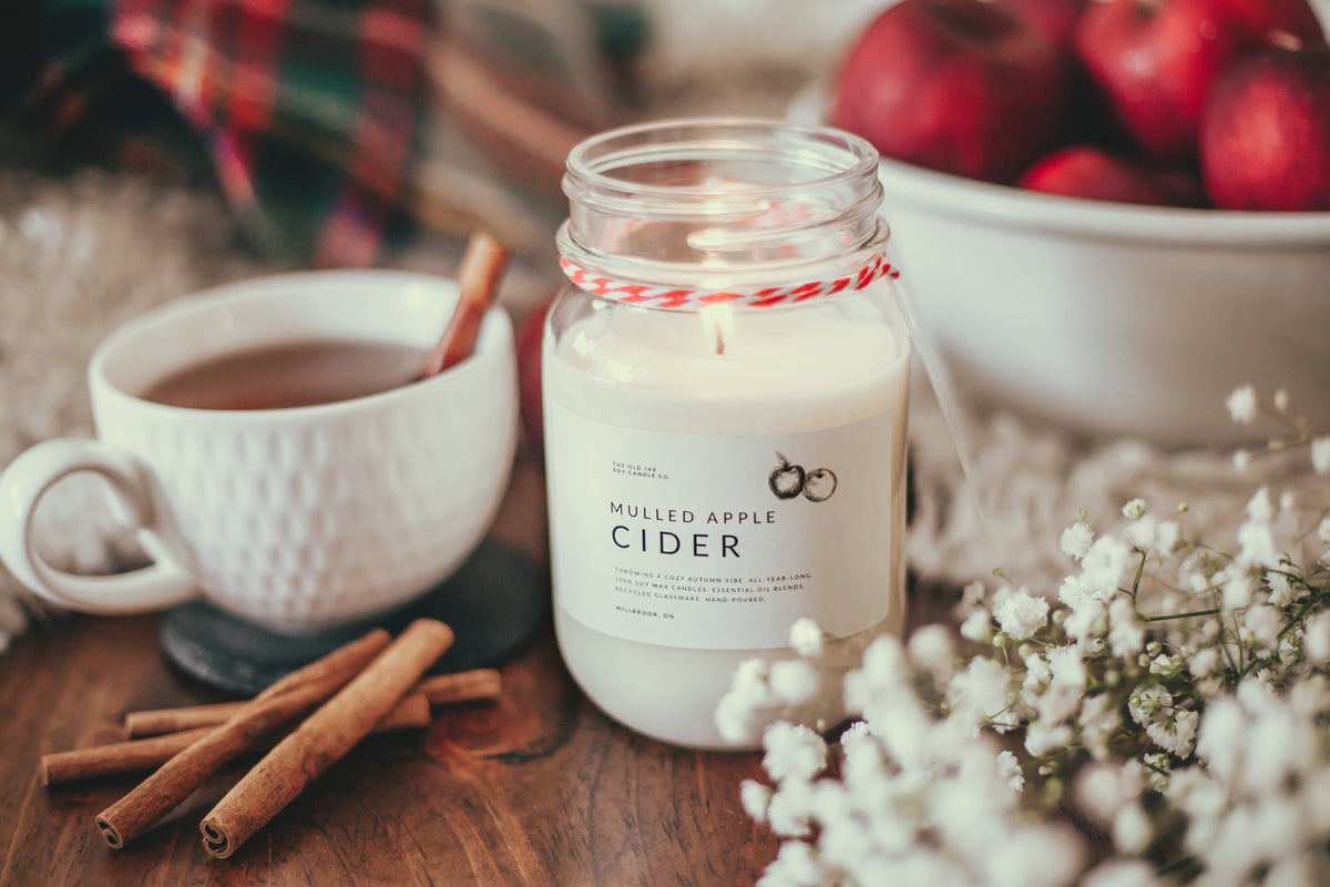 Old Jar Candle Co. - MULLED APPLE CIDER Soy Candle