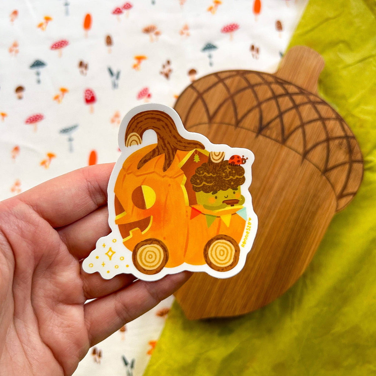 RonnieSzo Art - PUMPKIN ACORN CAR Sticker