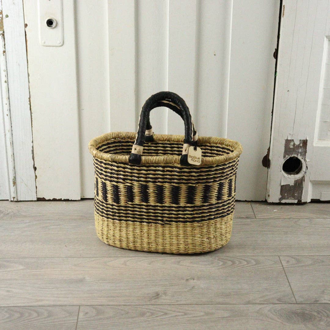 Big Blue Moma - Bolga Basket MEDIUM OVAL (Variety of Colours)