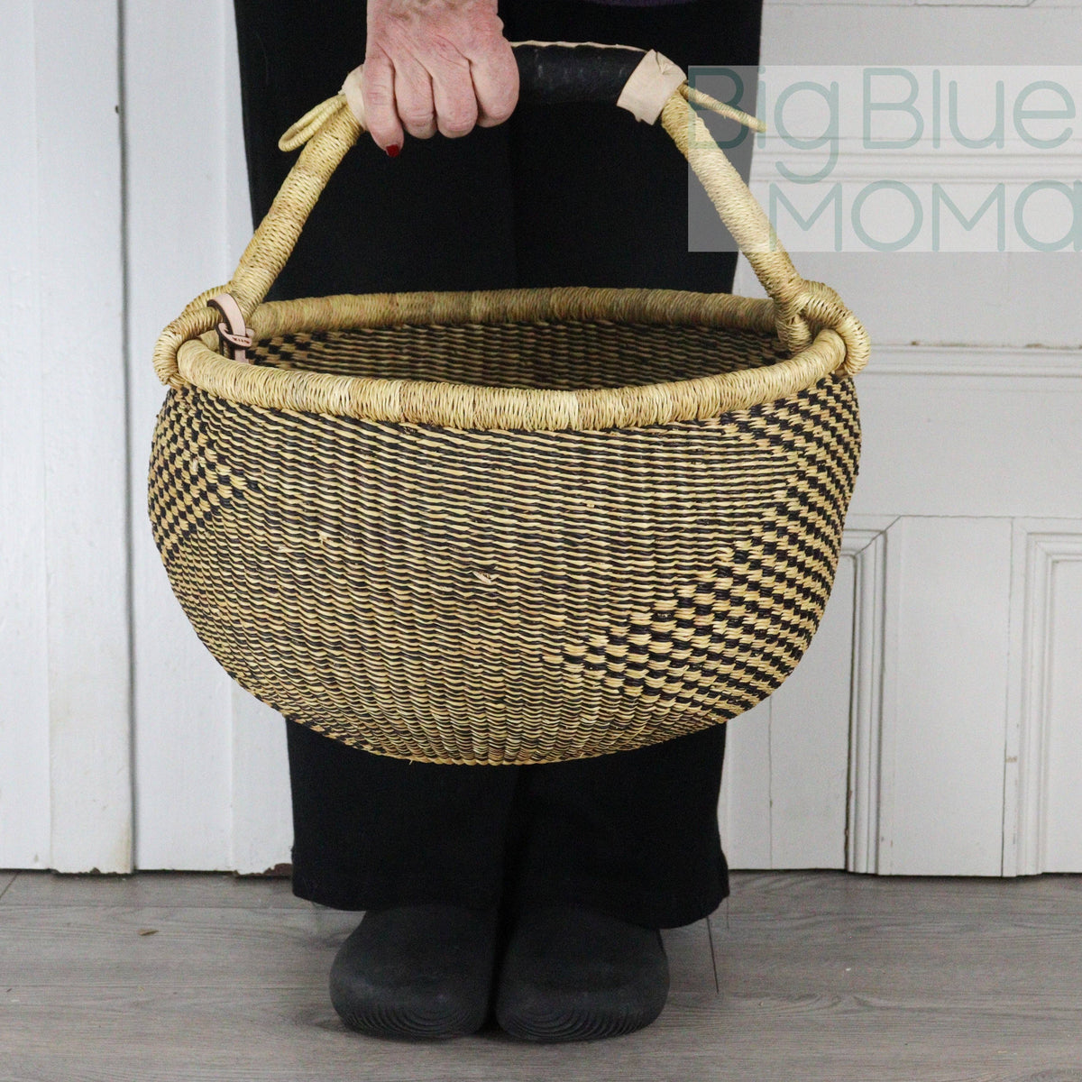 Big Blue Moma - Bolga Basket LARGE ROUND (Natural Palette)