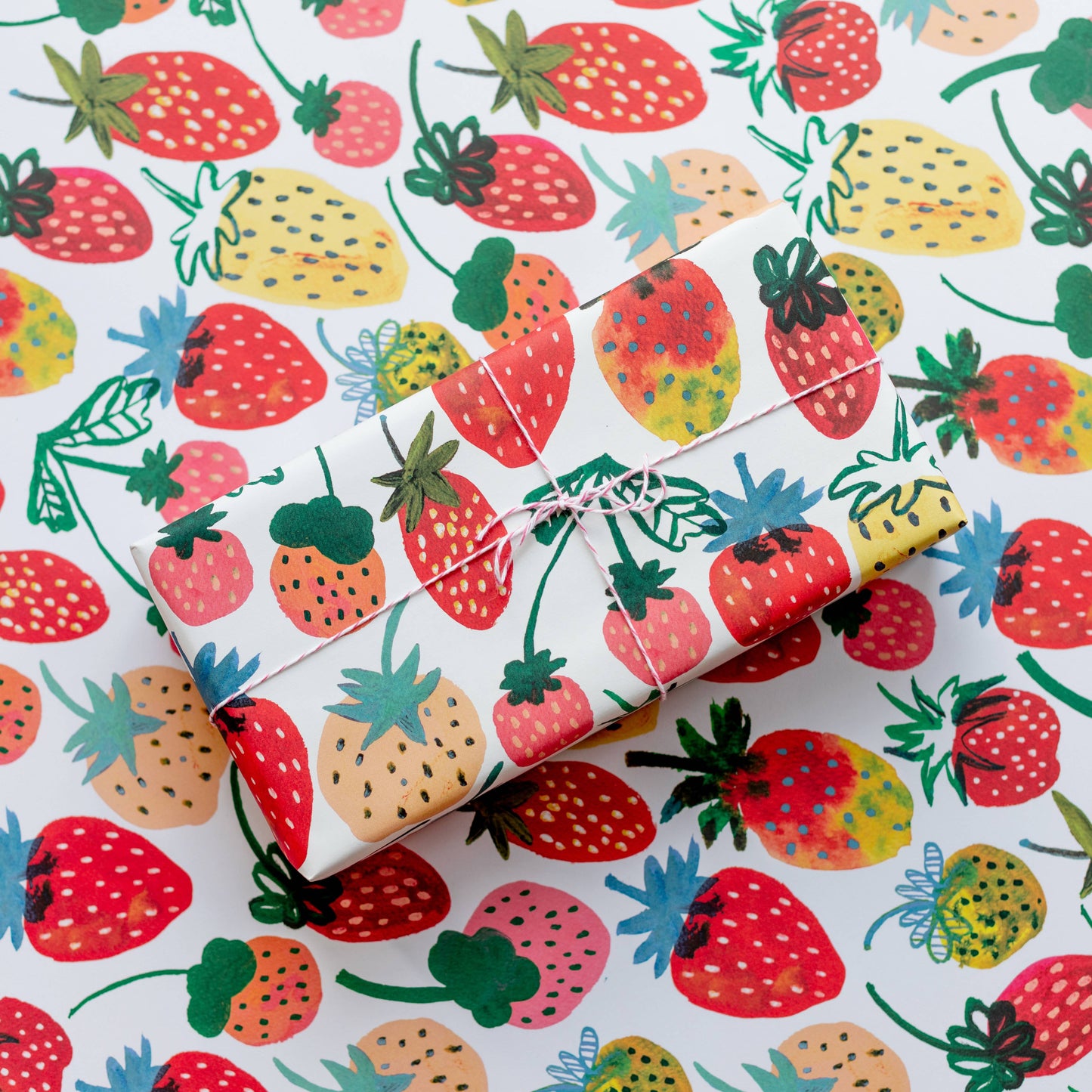 Paperole - STRAWBERRIES Wrapping Paper