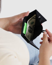 BAGGU - Snap Wallet (Black)