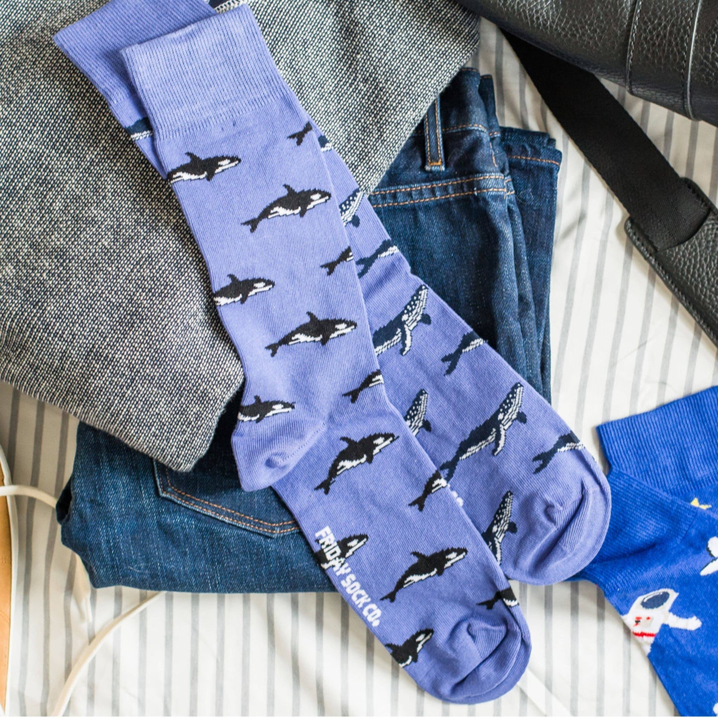 Friday Sock Co. - Men’s Humpback Whale & Orca Mid-Calf Socks
