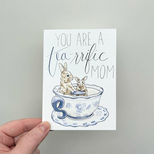 Critter Co. - A REALLY TEA-RRIFIC MOM Card