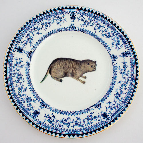 medieval fat cat with face- decorative plate