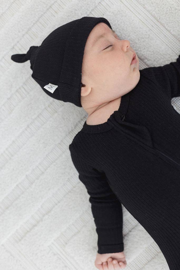 Mila & Co. - Ribbed Footie | Black