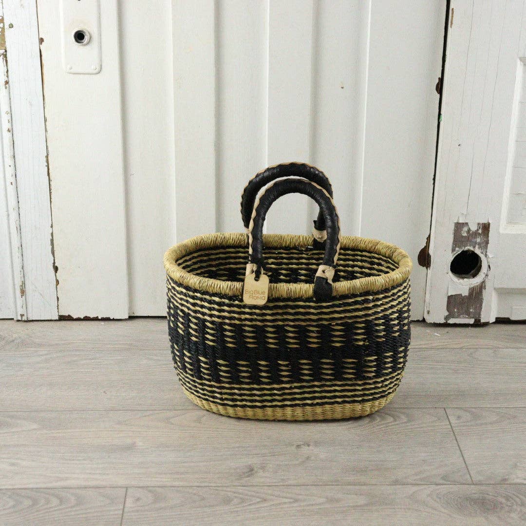 Big Blue Moma - Bolga Basket MEDIUM OVAL (Variety of Colours)