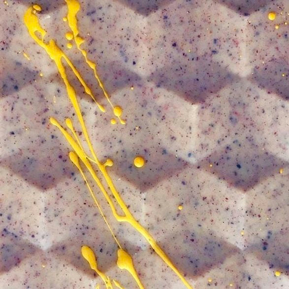 Centre & Main - Blueberry Bee Pollen (White Chocolate)