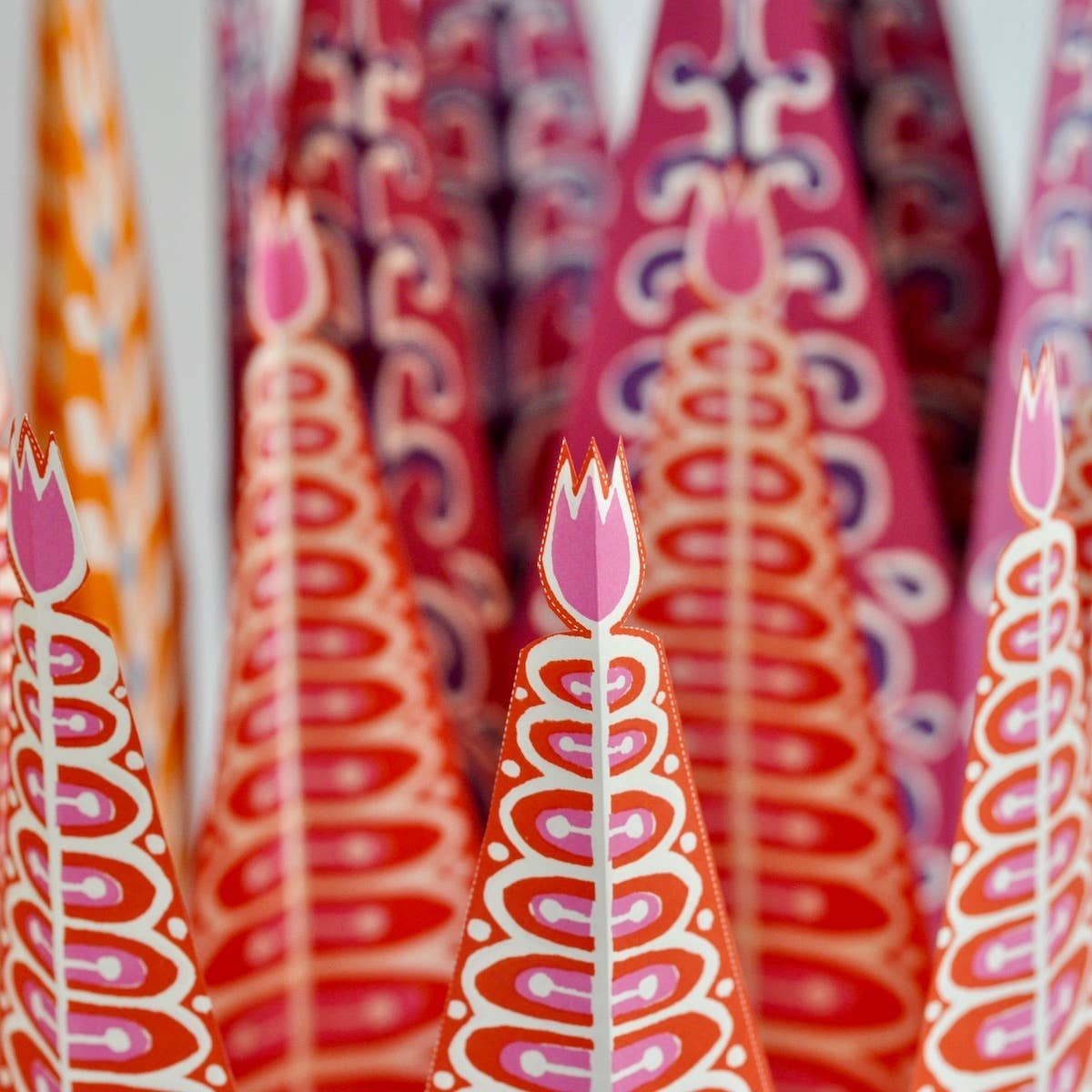 Cambridge Imprint - SIX CROWNS