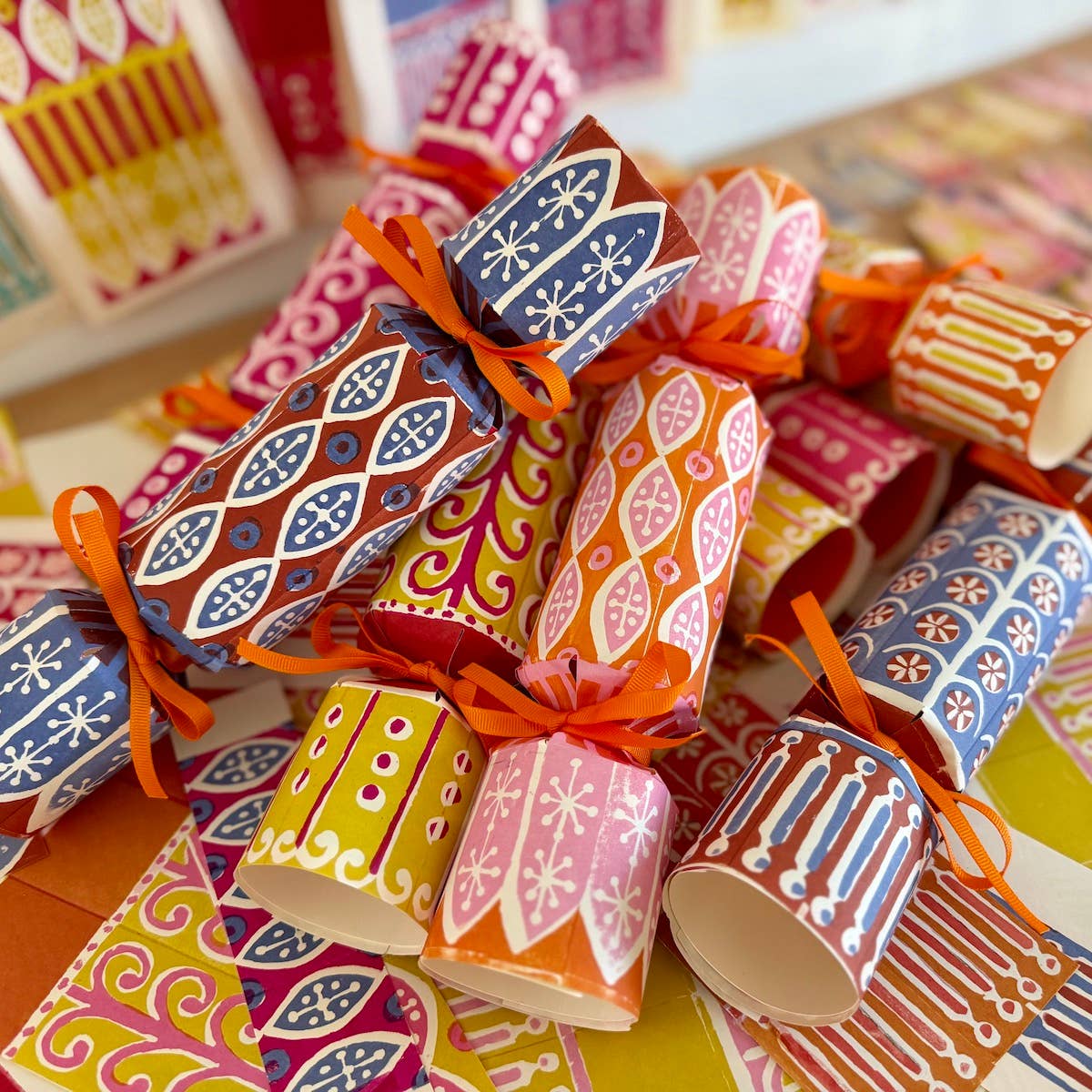 Cambridge Imprint - Make Your Own Crackers