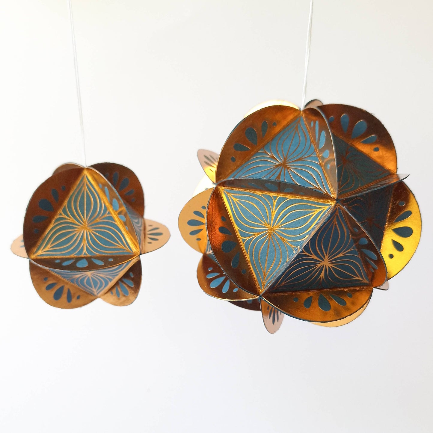 Kiss the Paper - Ornament Kit (Brass/Teal) Poinsettia 8 Sided