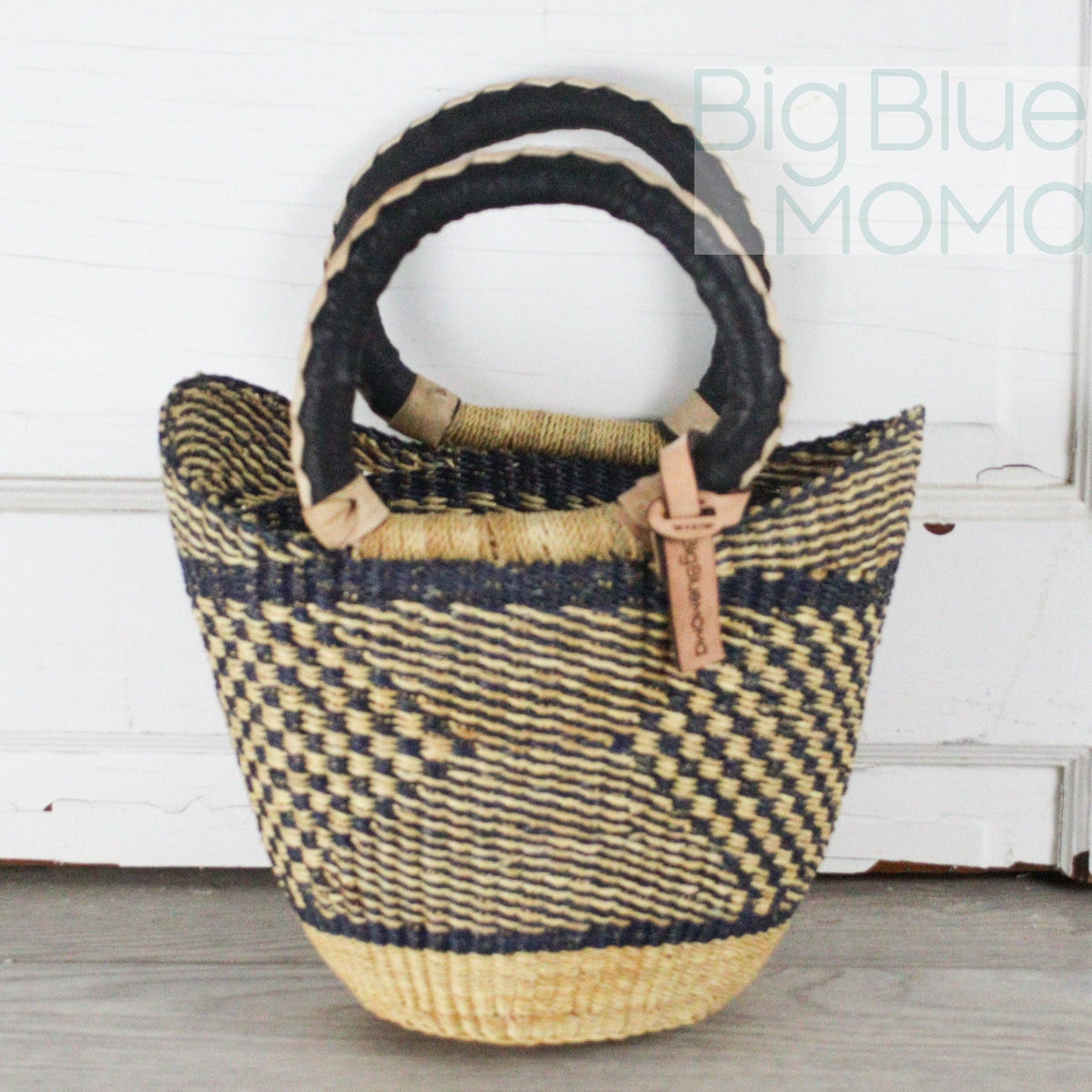 Big Blue Moma - Bolga Basket SMALL U SHOPPER (Natural Palette)