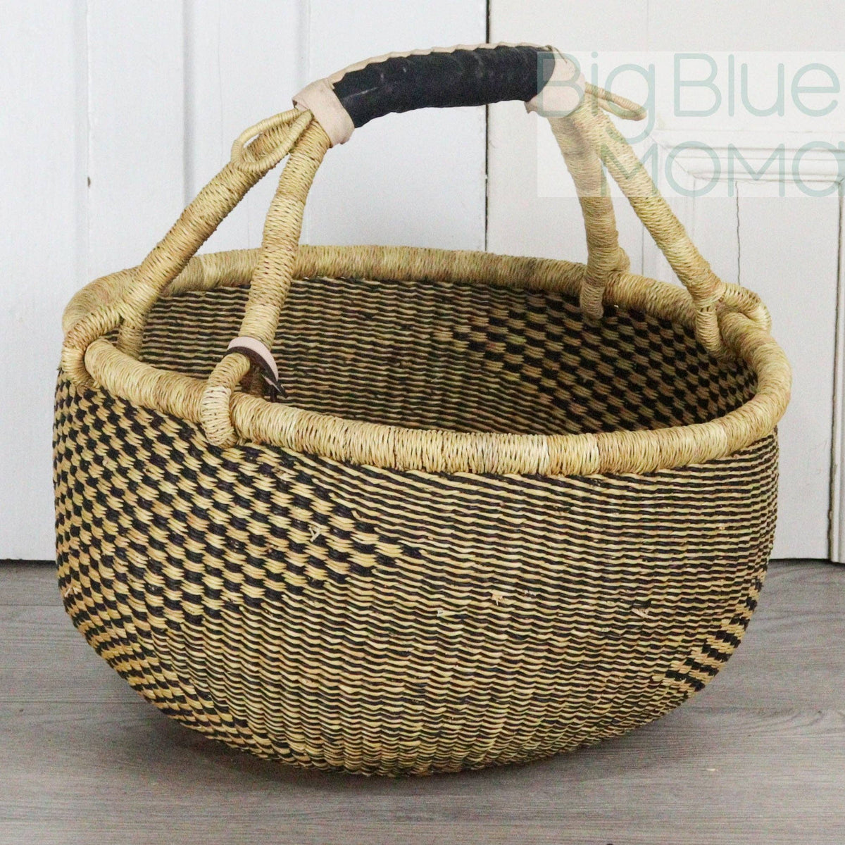 Big Blue Moma - Bolga Basket LARGE ROUND (Natural Palette)