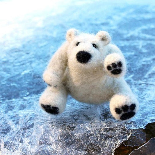 Lunenburg Makery - POLAR BEAR Needle Felting Kit
