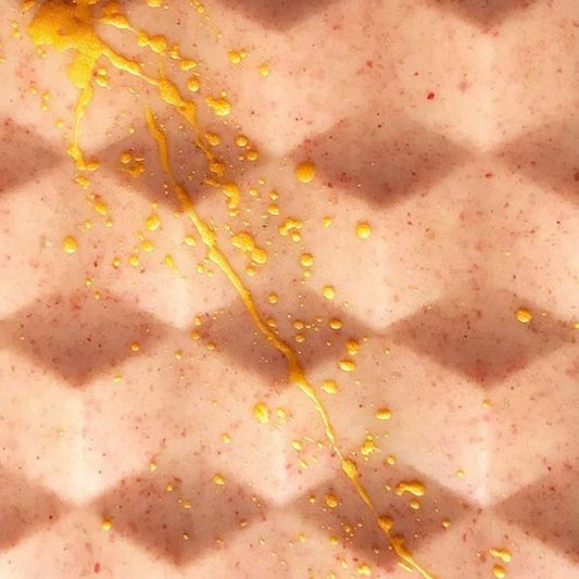 Centre & Main - SAFFRON, STRAWBERRY & RHUBARB (White Chocolate)