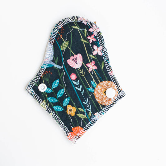 6" reusable thong panty liner